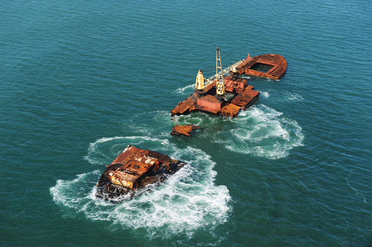 Insurance requirements for Queensland vessel pollution and wreck removal